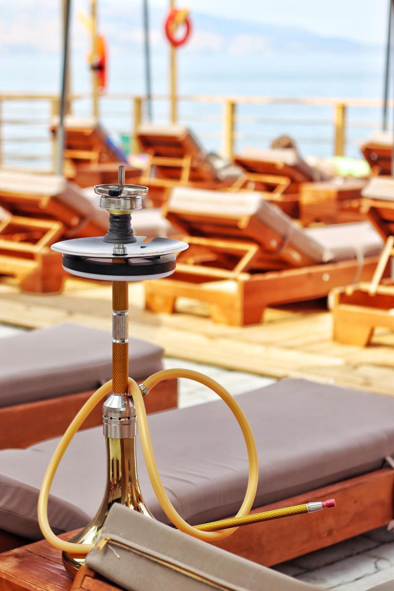 Golden Beach Suites Sarandë Esterno foto