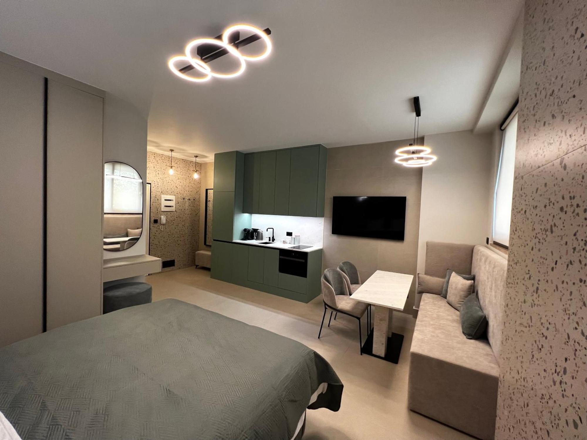 Golden Beach Suites Sarandë Esterno foto