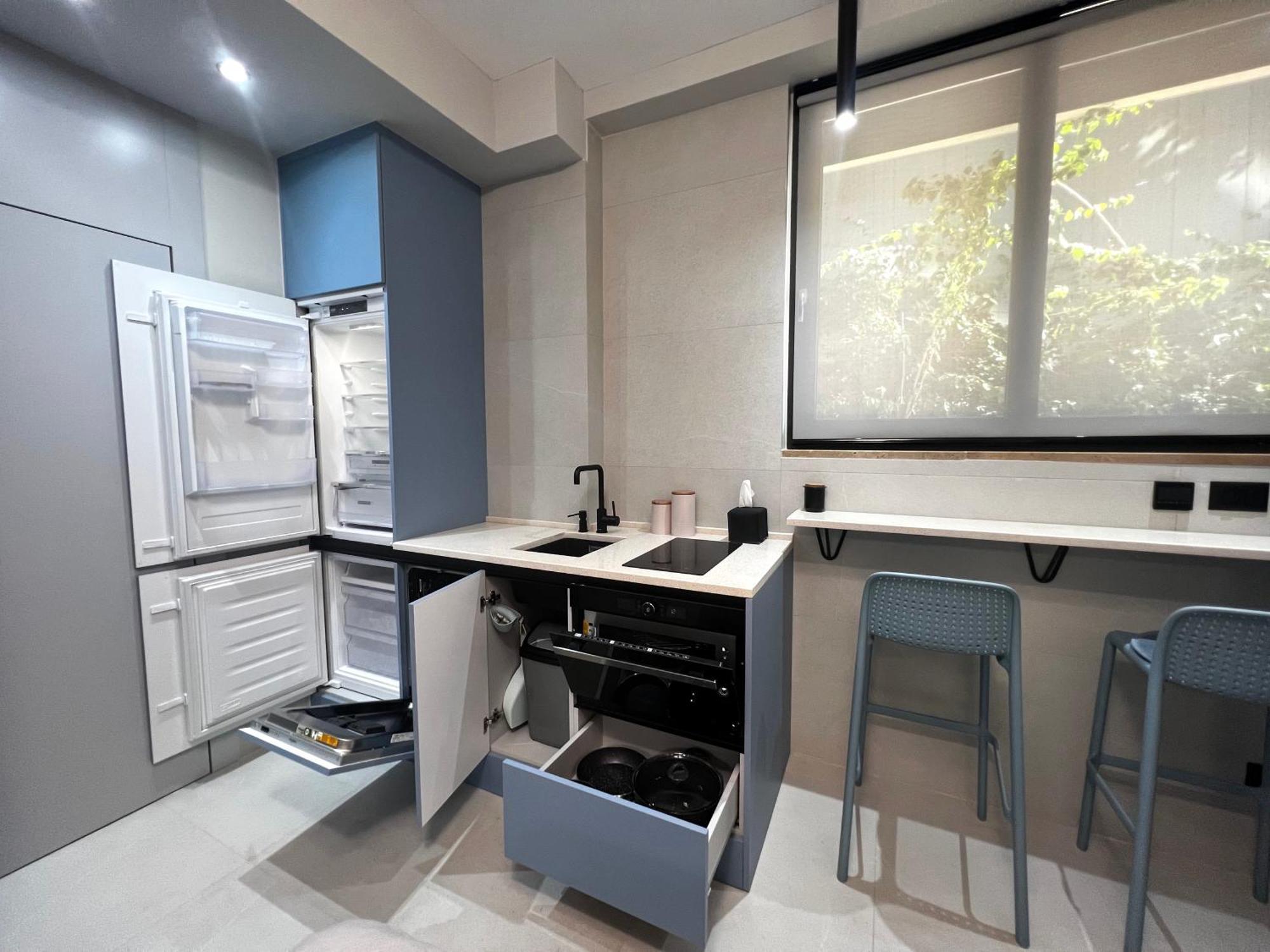 Golden Beach Suites Sarandë Esterno foto
